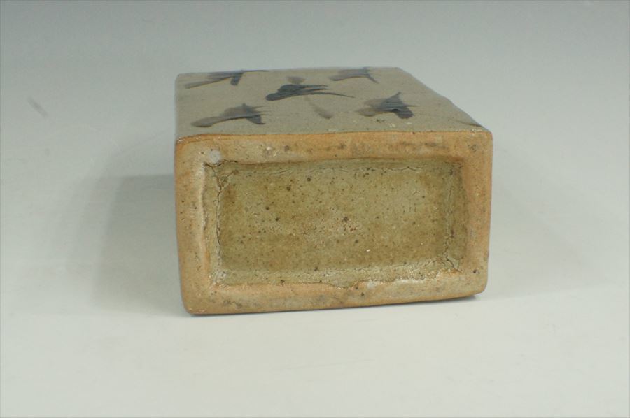 T 益子焼 人間国宝 浜田庄司 濱田庄司 鉄絵 扁壷 角壺 高さ18cm 花器
