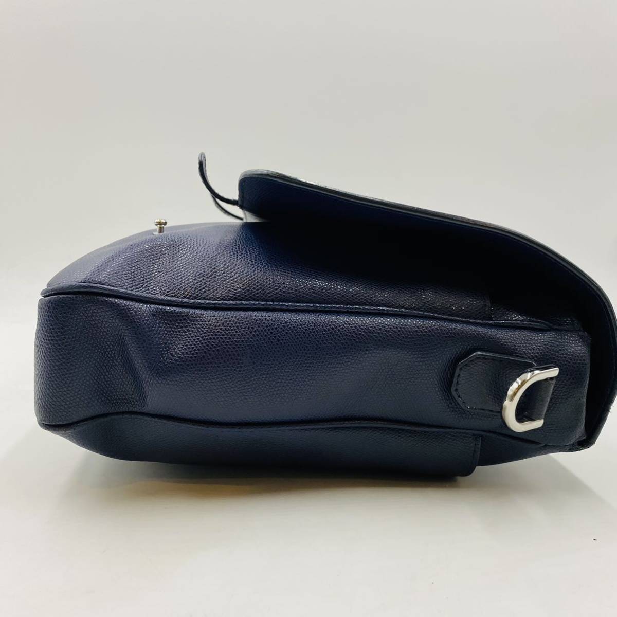 1円【未使用級】入手困難品 フルラ FURLA メッセンジャーバッグ 
