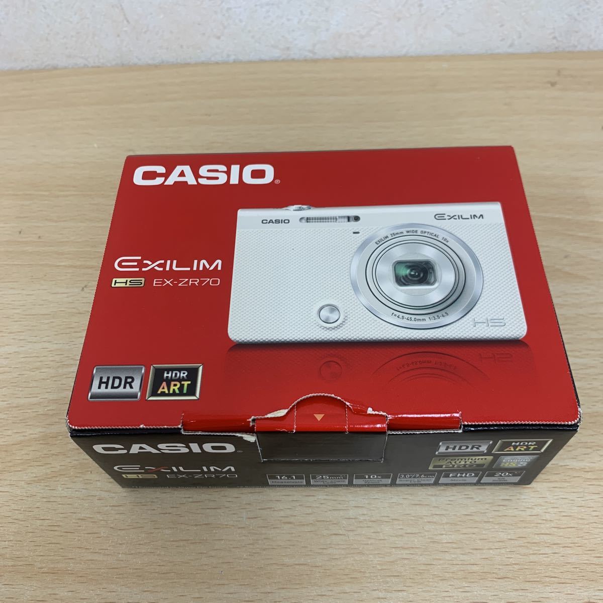 美品 EX-ZR70 ホワイト □ 美品 □ カシオ CASIO EXILIM EX-ZR70 