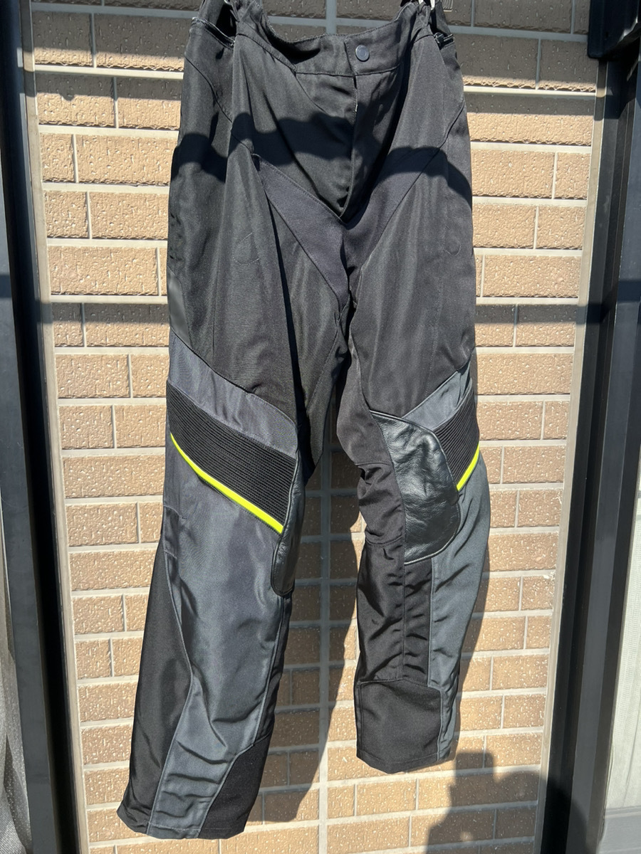 Dainese ダイネーゼ　P. RIDDER D1 GORE-TEX サイズ56 D1 GORE-TEX DAINESE Ridder メルカリ 地球を旅するホンモノの冒険者