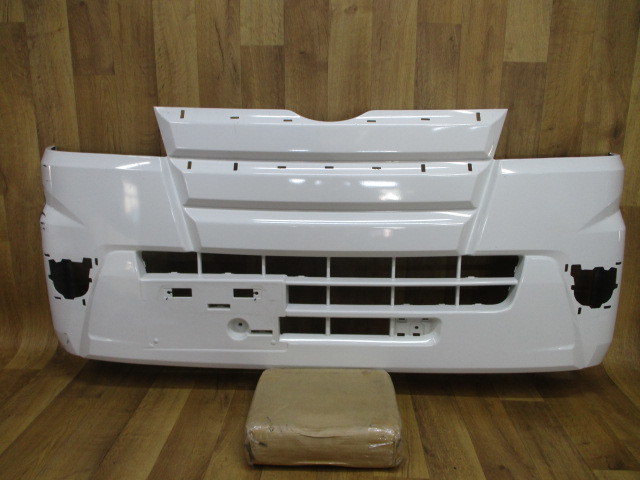 C4/ S500P/S510Pハイゼット純正フロントバンパー52119-B5090 修理可能