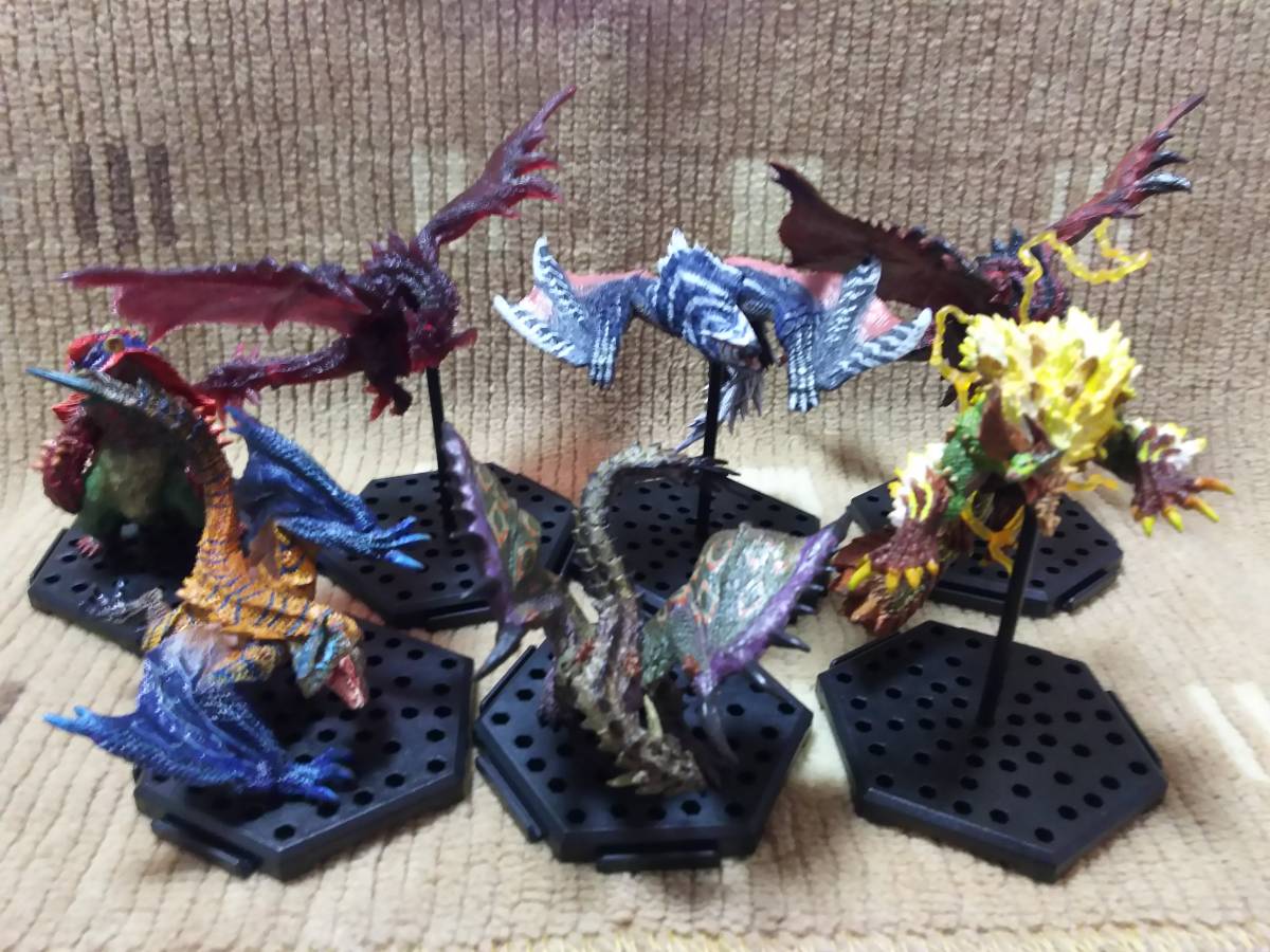 定番人気，爆買い モンスターハンター スタンダードモデル Plus Vol.6 全7種セット 金雷公ジンオウガ/紫毒姫リオレイア/荒鉤爪ティガレックス 他(モンスターハンター)｜売買されたオークション情報、yahooの商品 モンスターハンター