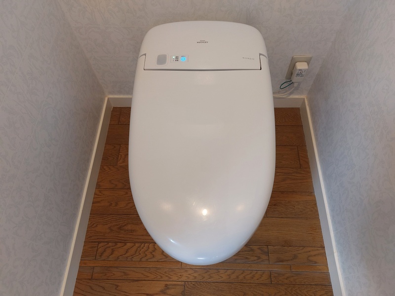 TOTO ウォシュレット一体型便器2017年製