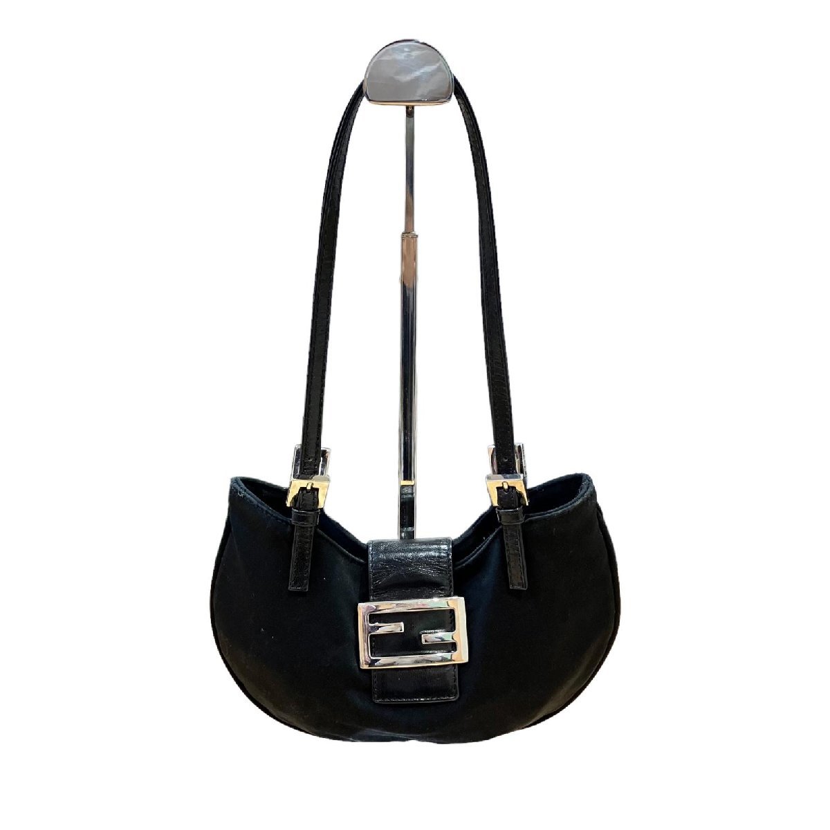 フェンディ ミニ バッグ FF金具 ブラック ショルダーバッグ フェンディ FENDI ショルダーバッグ ポーチ クロスボディ 8BS017