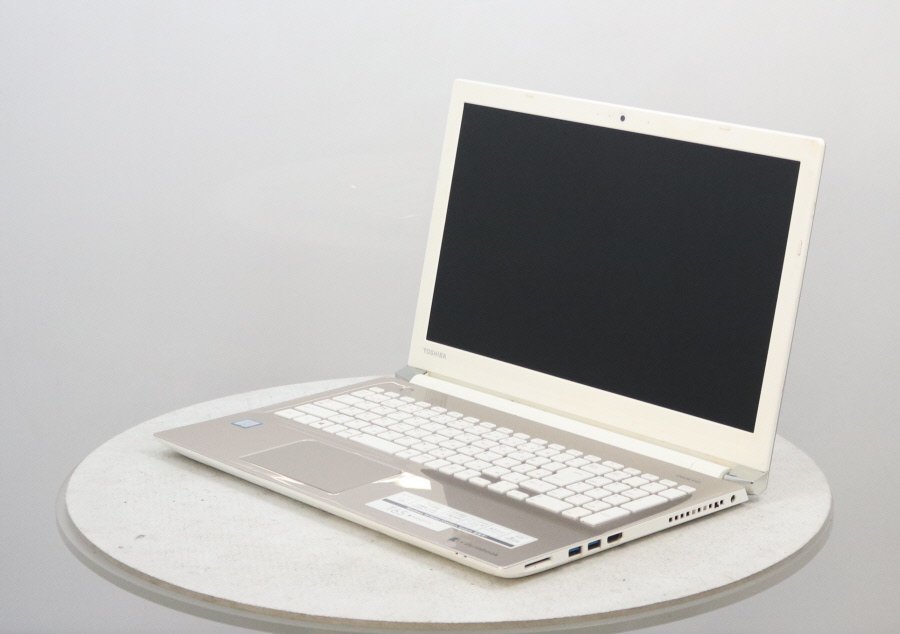ジャンク!TOSHIBA T65/EG○Core i7 7500U 2.7G 16G 1T