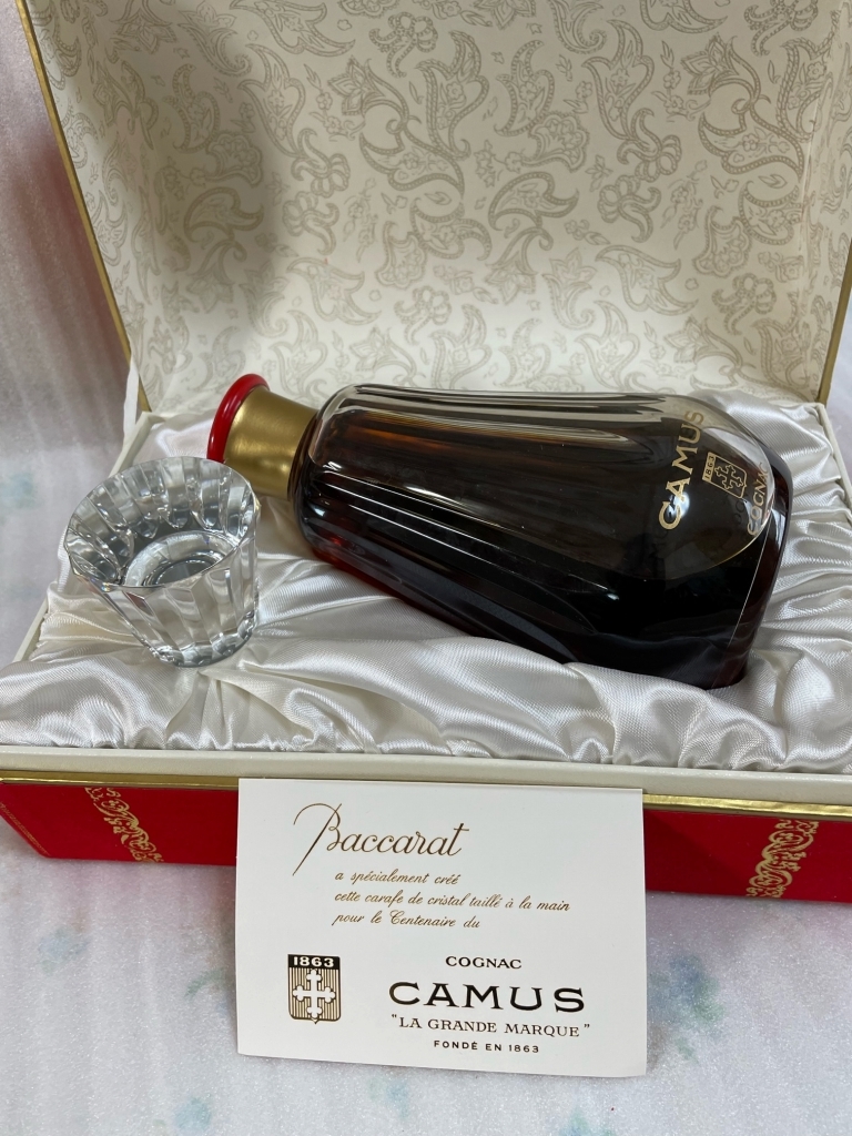 CAMUS CARAFE カミュ カラフェ バカラ クリスタルボトル 化粧箱 替栓付
