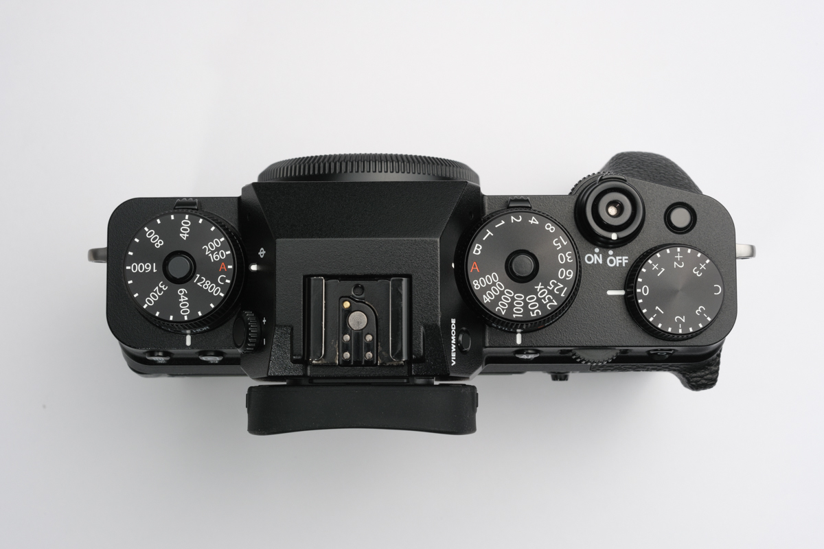 フジフィルム 美品 フジフィルム FUJIFILM X-T4 ボディ [ブラック 