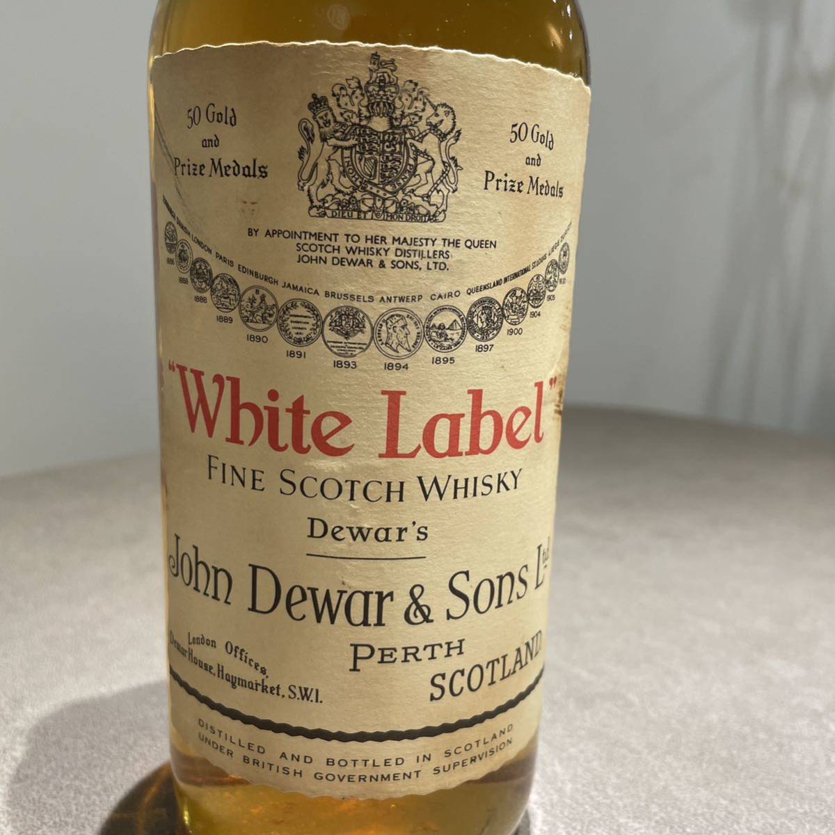 デュワーズ ホワイトラベル White スコッチ Label LABEL WHITE 未開栓