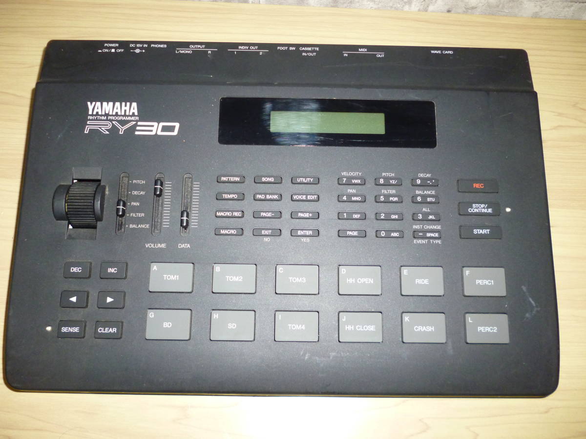 RY30 Yamaha Machine Drum YAMAHA RHYTHM PROGRAMMER w&frasl;AC Japan Adapter From Programmer Rhythm 91) | online