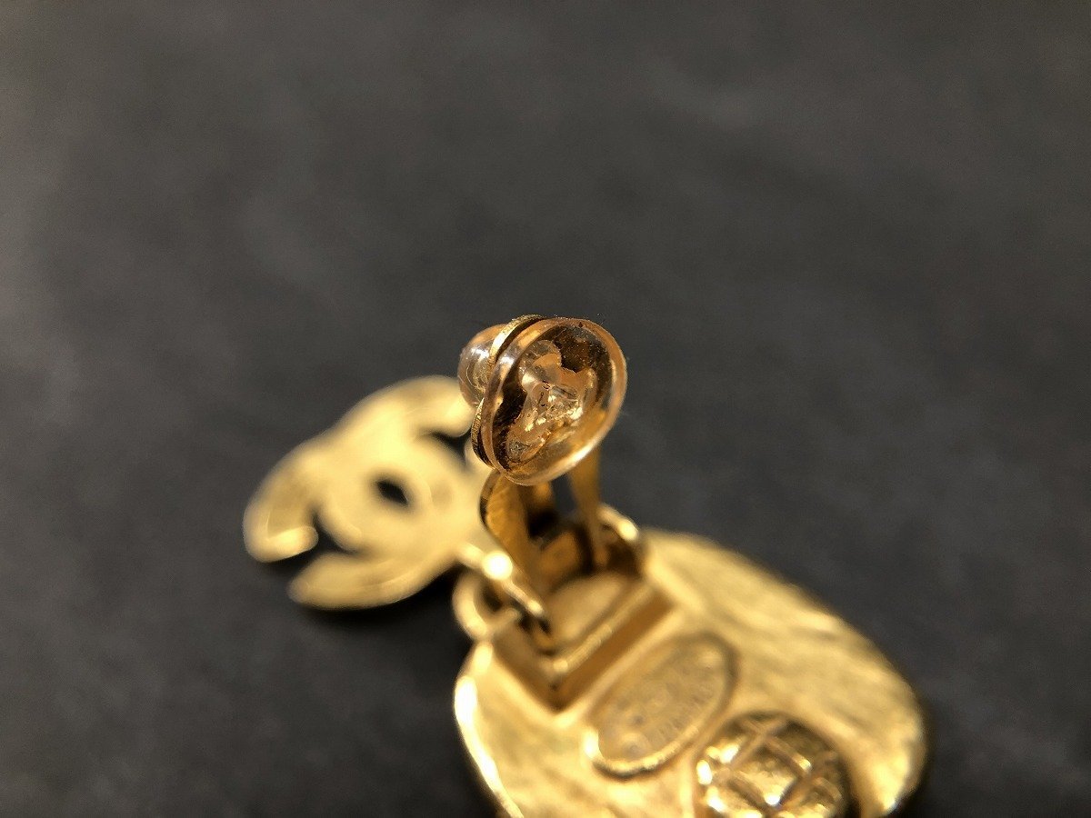 CHANEL シャネル イヤリング ゴールドカラー ココマーク 97A[16927