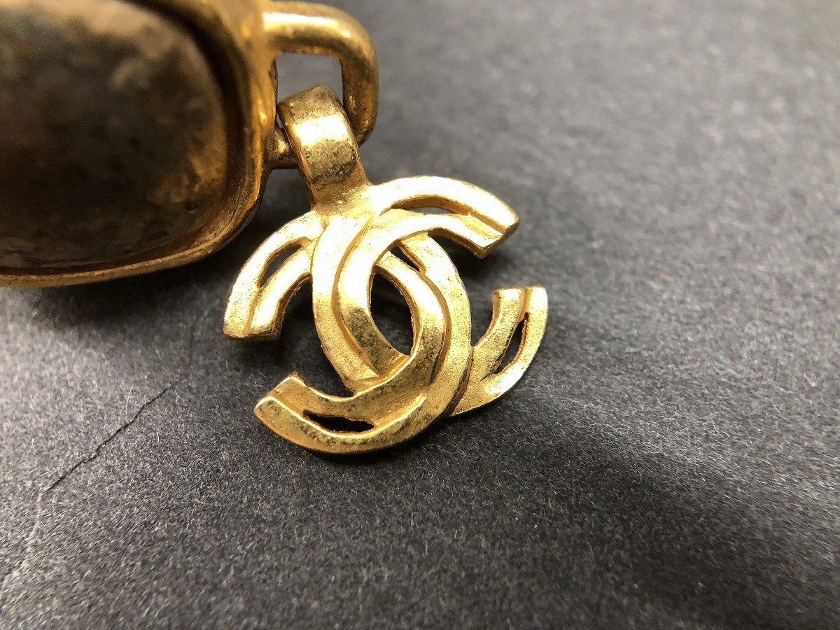CHANEL シャネル イヤリング ゴールドカラー ココマーク 97A[16927