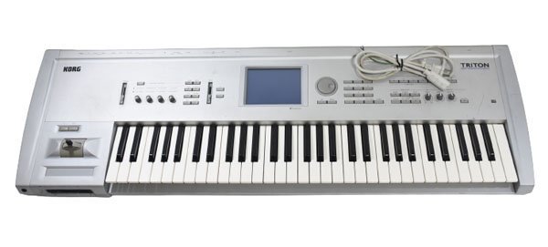 ☆KORG コルグ TRITON 61鍵盤 シンセサイザー キーボード☆ コルグ