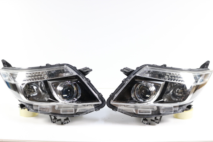 超美品破損なし★★送料無料即日発送★★トヨタ 80系 ノア G's エスクァイア ブラック 前期 純正 LED ヘッドライト 左右 刻印G ZRR80 ZWR80