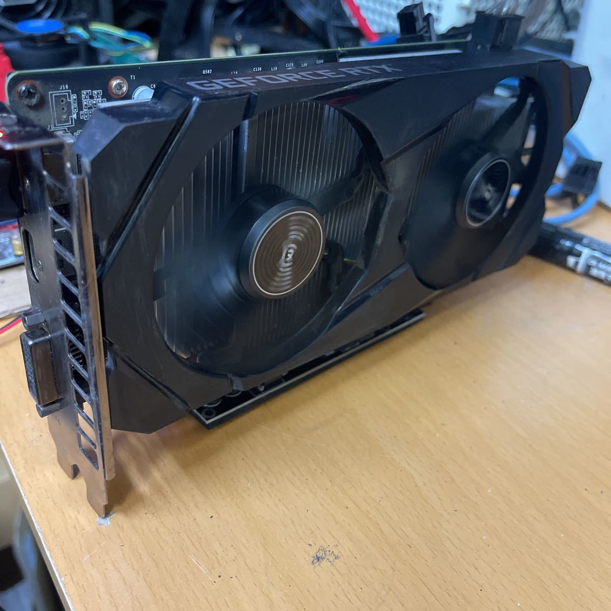 RTX 0 GeForce 中古 NVIDIA SUPER 25,000円 新品 15,000円 搭載グラボ 