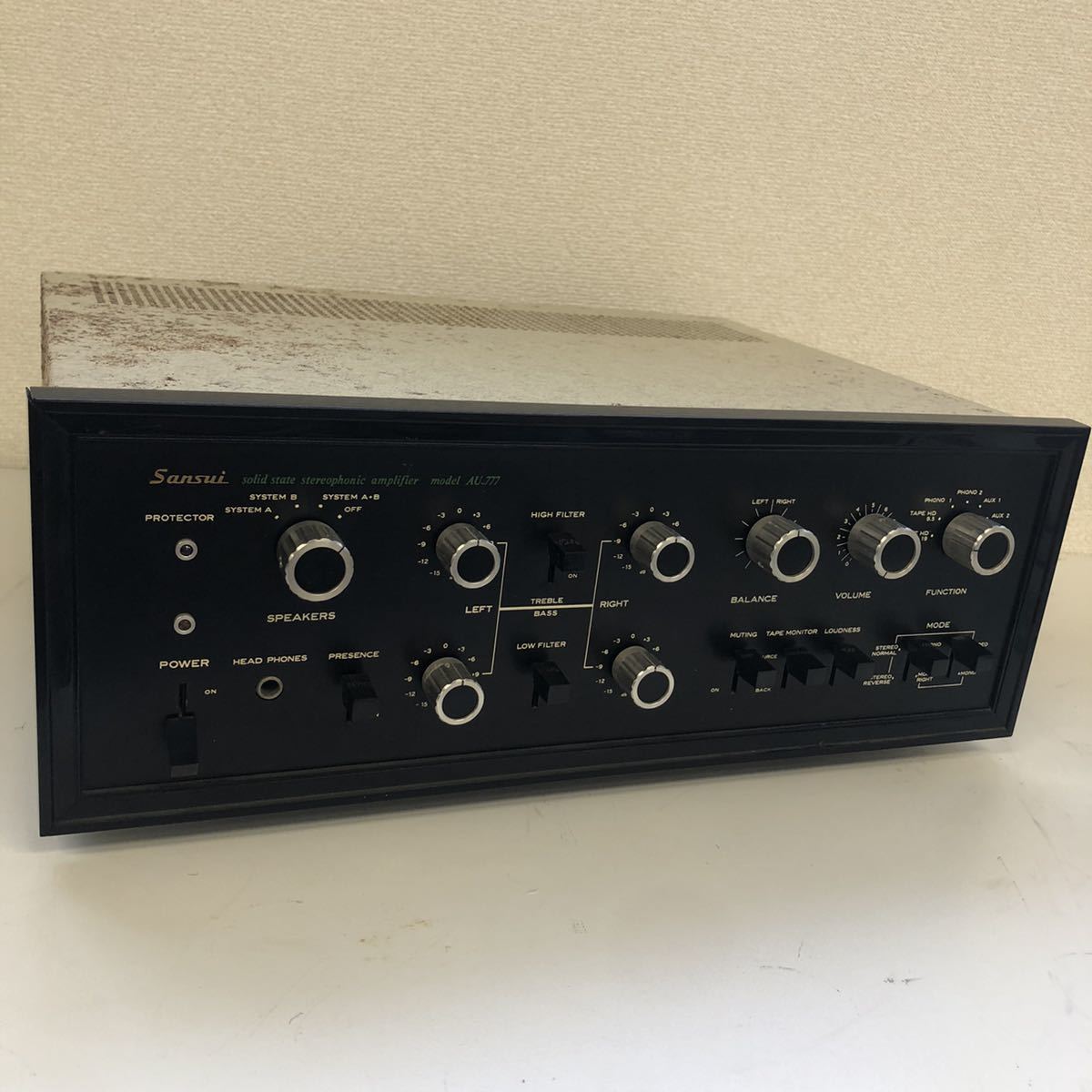 Gb-2-re] ジャンク品 SANSUI AU-777 SOLIDSTATE STEREO AMPLIFIER 音