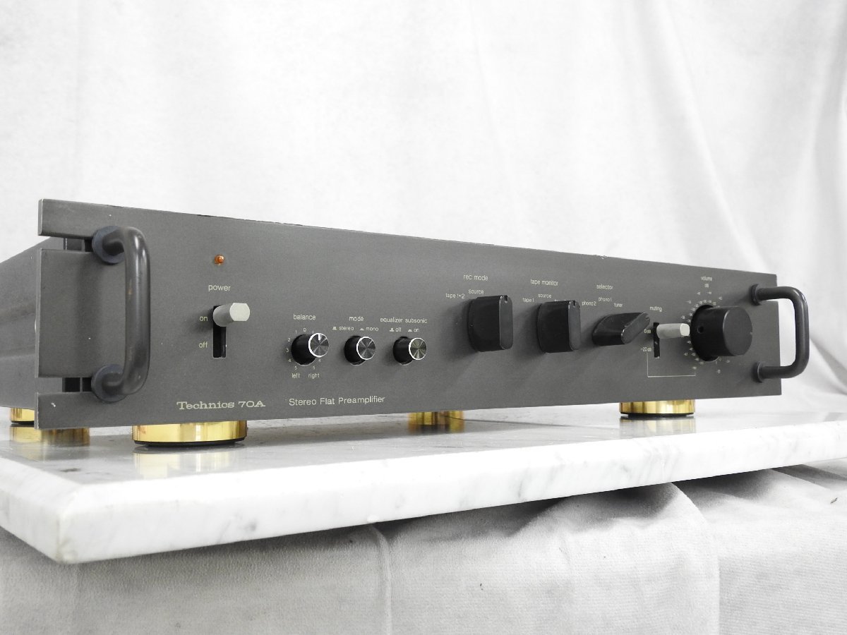 大人気，定番人気 ☆ Technics テクニクス SU-9070 プリアンプ ☆中古☆