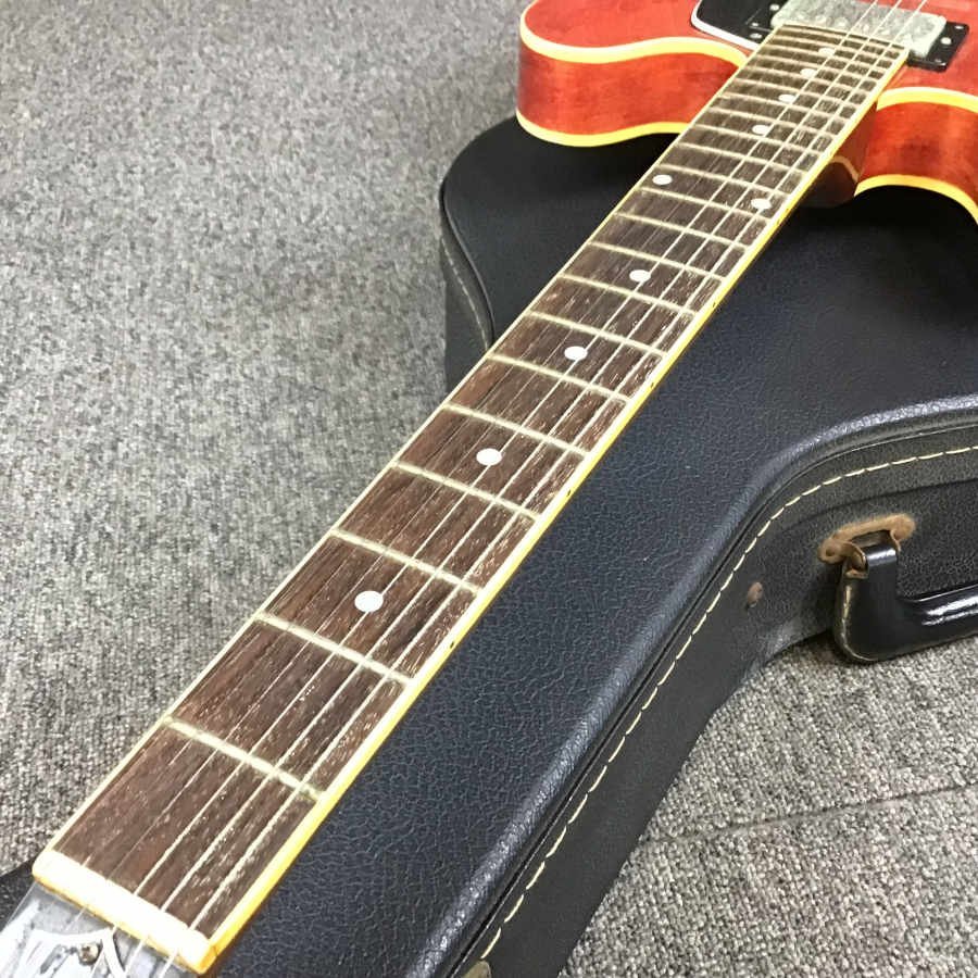 Tokai サンバースト フルアコ ギター ハードケースで発送