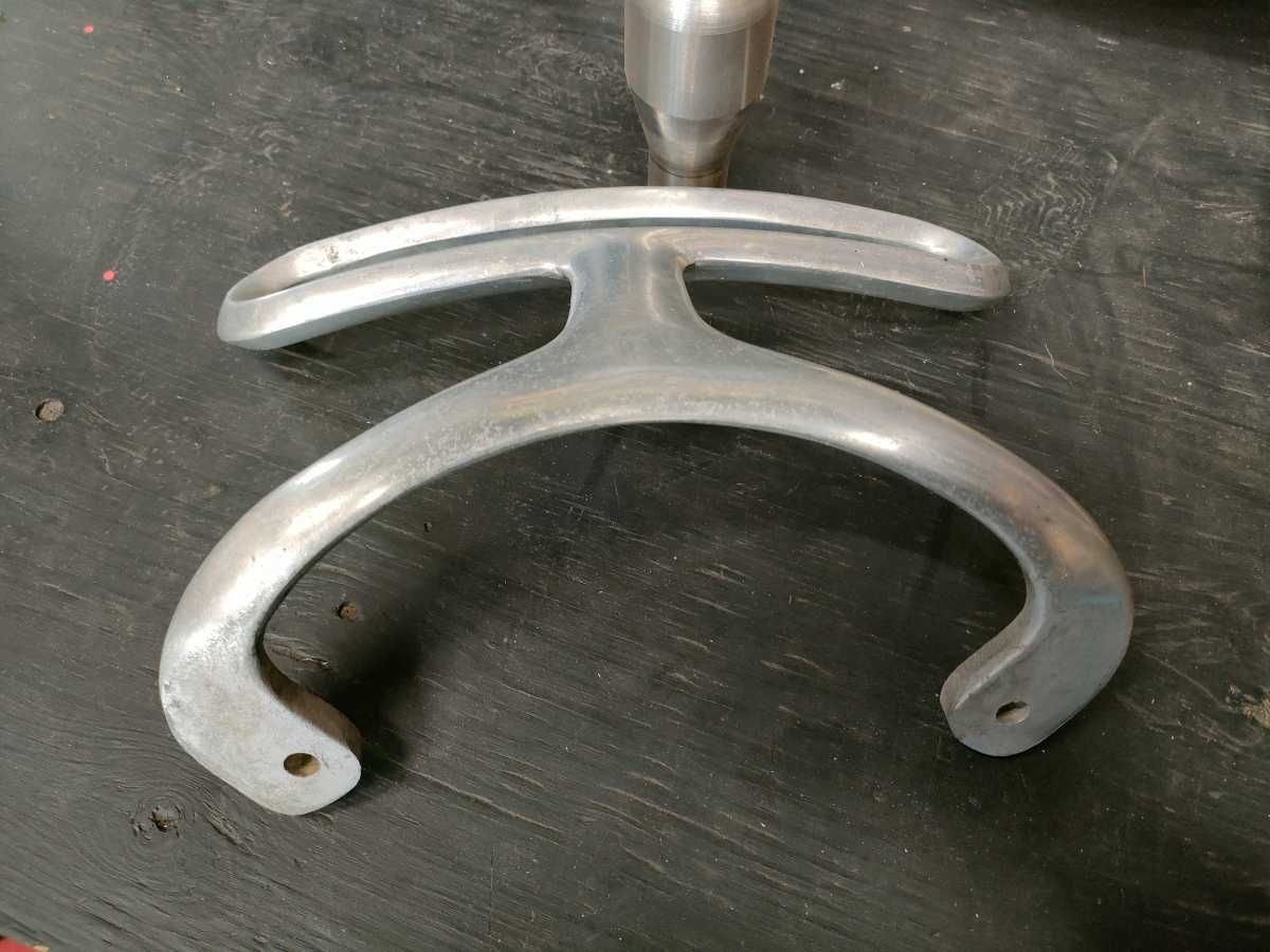 シート用ハンドレール　ハーレー　社外品 シート用ハンドレール ハーレー 社外品