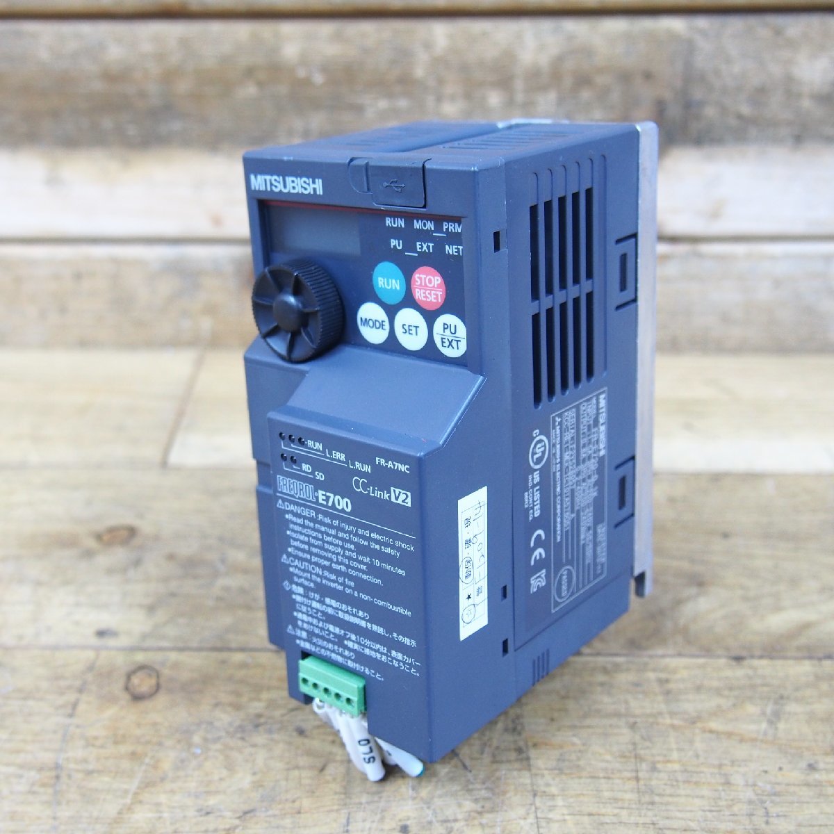 品質保証 1F1209-14 MITSUBISHI 三菱 小型インバーター FR-E720-0.1K②(その他)｜売買されたオークション情報、yahooの商品情報をアーカイブ公開 - オークファン その他