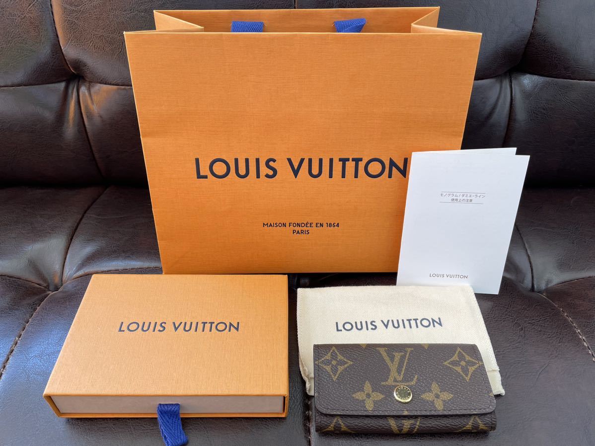 驚きの破格値，お買い得 現行品 ICチップ LOUIS VUITTON ルイヴィトン ミュルティクレ 4連キーケース キーホルダー モノグラム レザー M69517 付属品付き(服飾小物)｜売買されたオークション情報、yahooの商品情報をアーカ 服飾小物