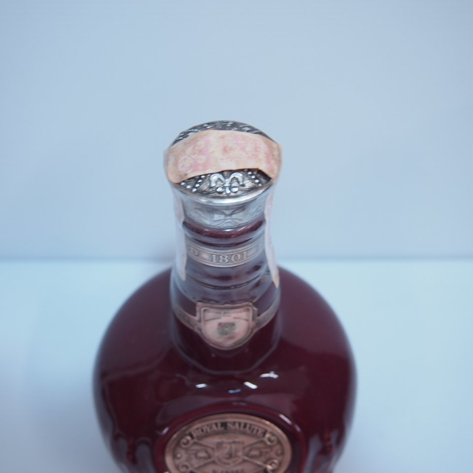 21年 ロイヤルサルート 700ml SALUTE 40度 ローヤルサルート