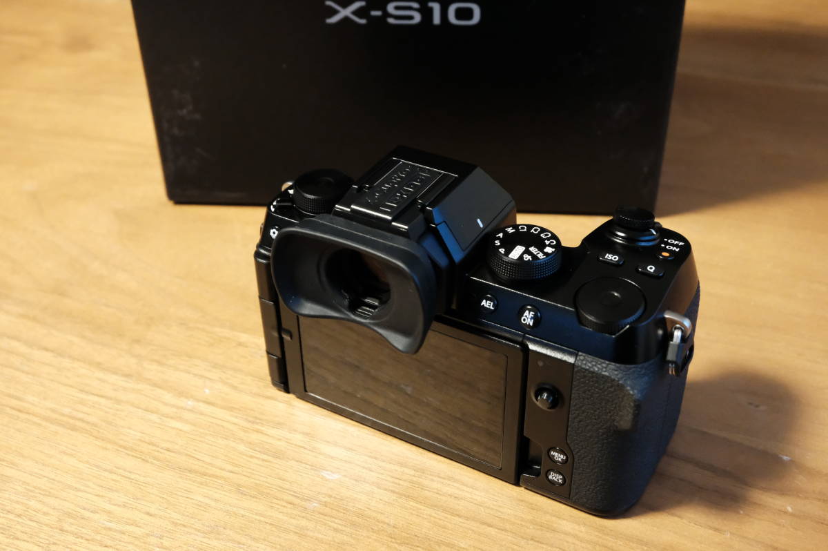 超美品 完動品 Fujifilm X-S10 + XC 16-50mm F3.5-5.6 OIS Ⅱ 標準 