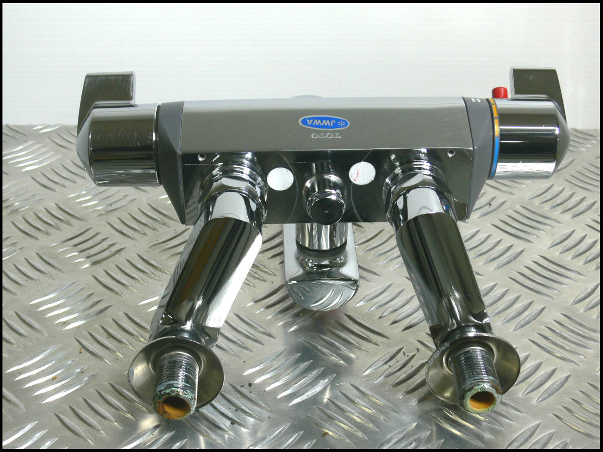 ○中古品○TOTO○ 壁付サーモ混合水栓○TMF40AX○サーモスタット付混合 