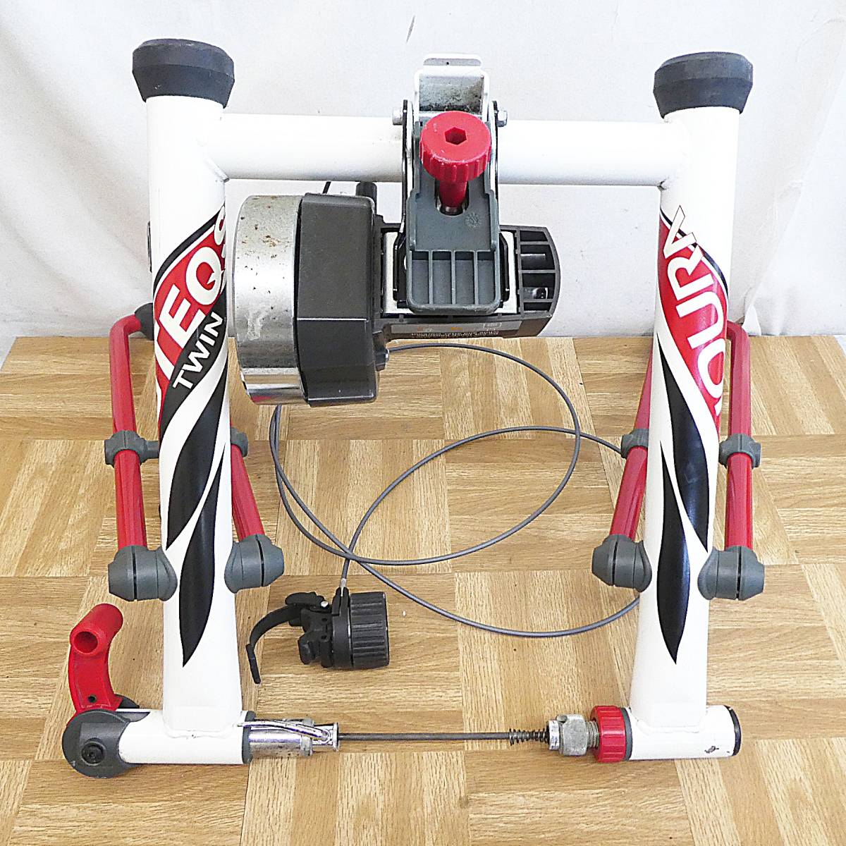 O542【手渡しOK】ミノウラ　MAGTEQS TWIN　ローラー台　ロードバイク　中古　/5