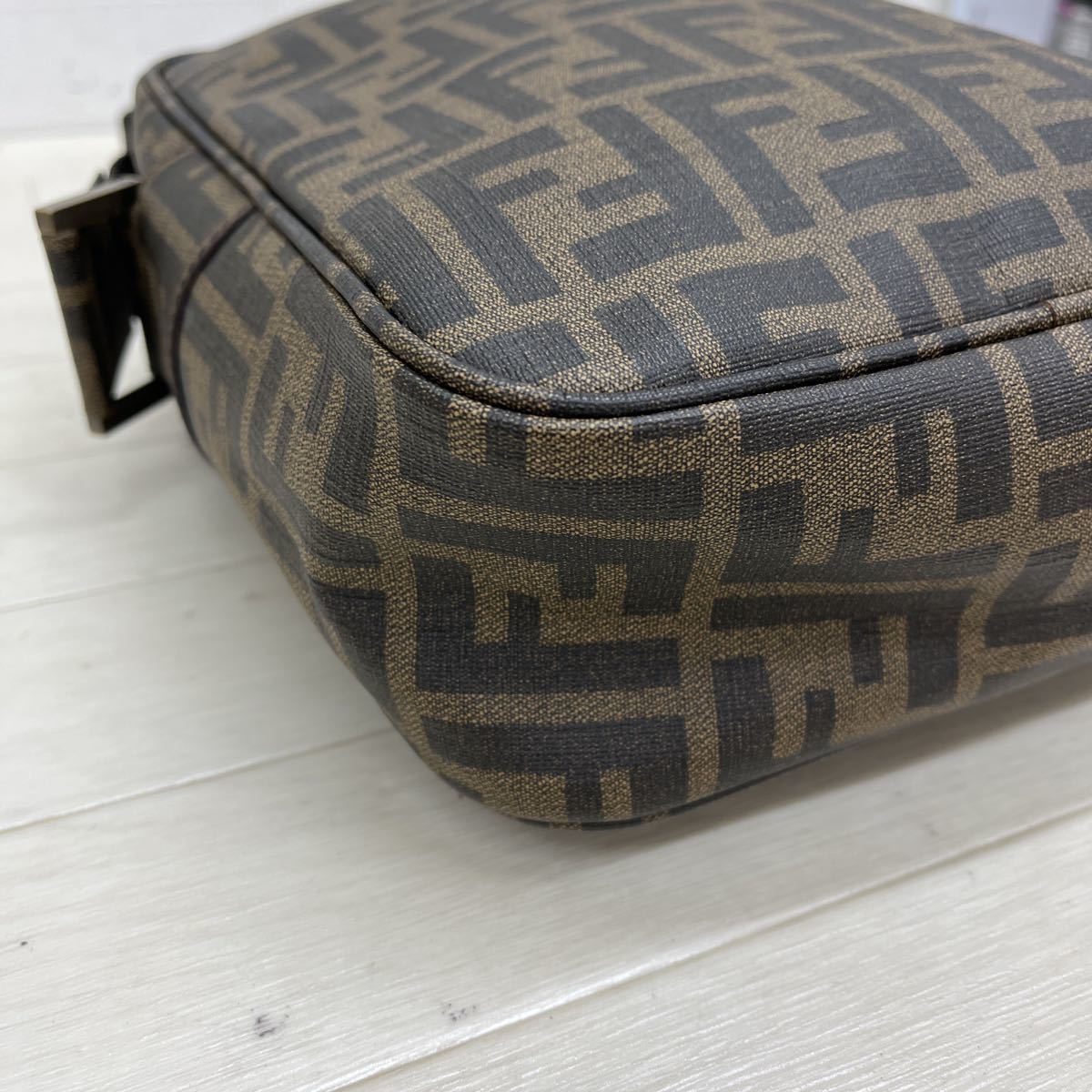 781◎ イタリア製 FENDI フェンディ バッグ 鞄 ショルダー 斜めがけ 