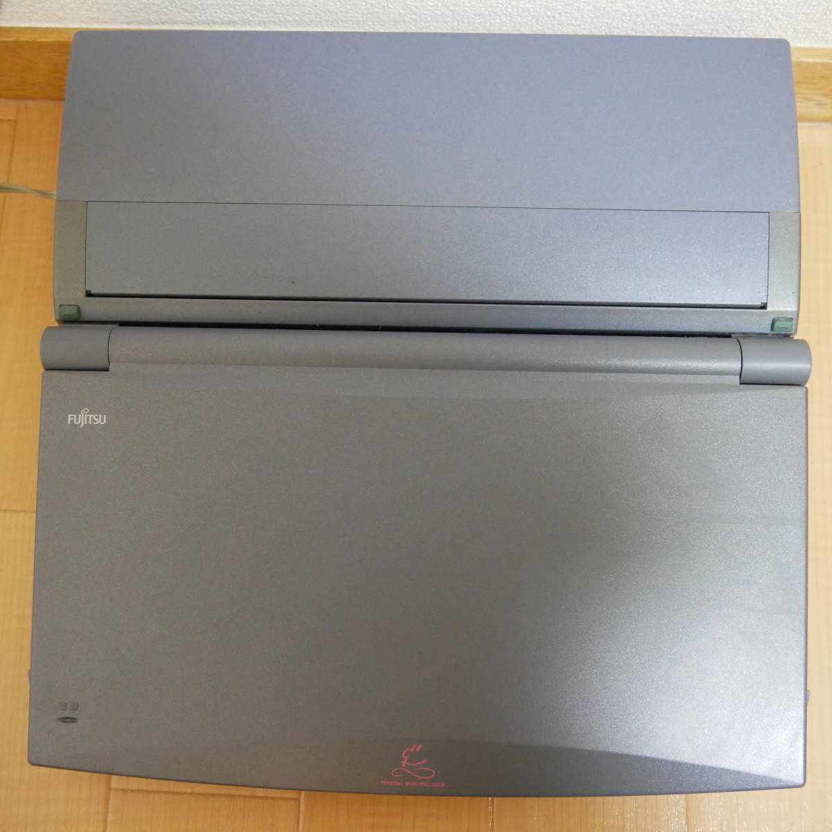 ☆FUJITSU富士通　ワープロ　オアシスLX-3500CT☆インクリボンまとめて☆ジャンク品