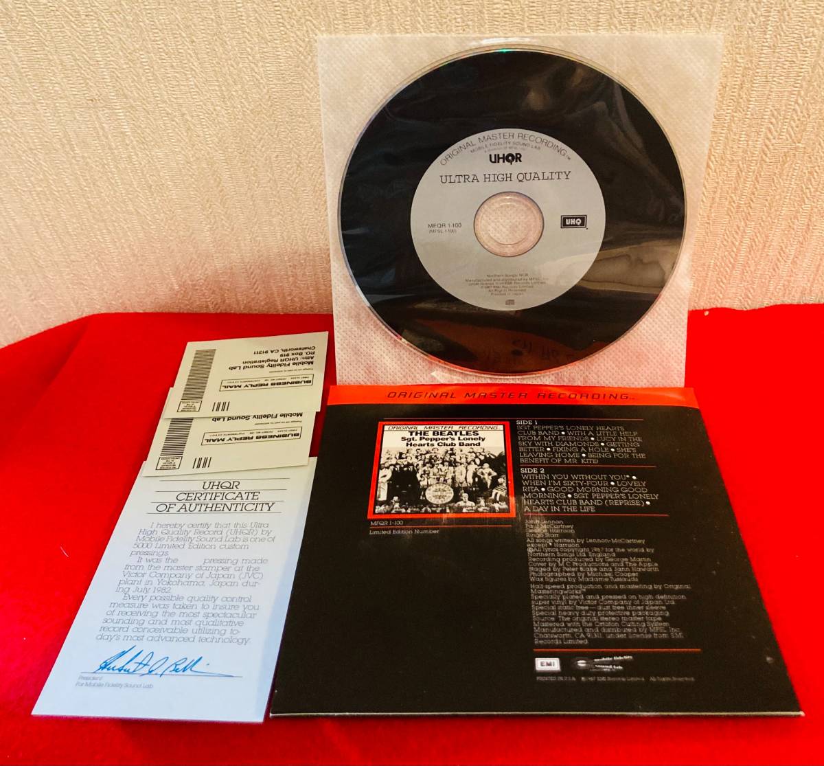 送料無料！The Beatles Sgt. Pepper