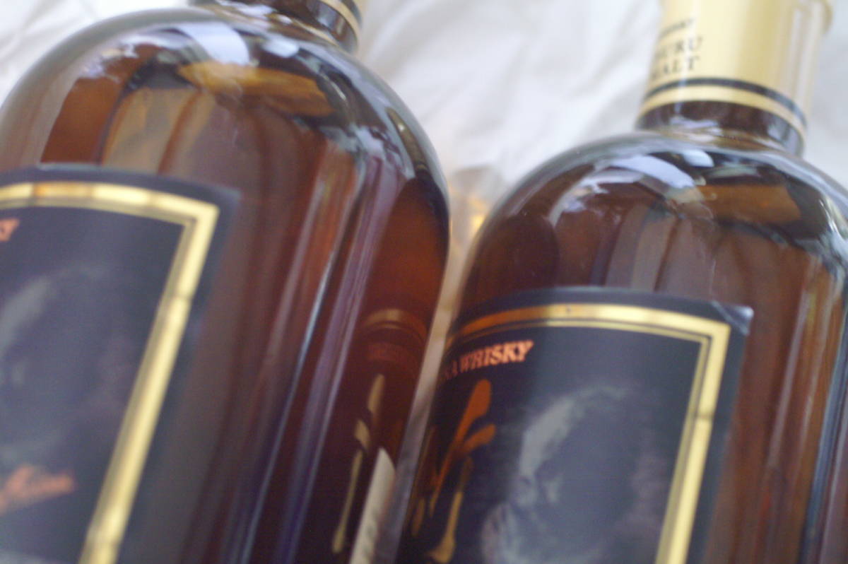 未開封ニッカ竹鶴ピュアモルトウイスキー旧黒ラベル700ml 2本セット箱