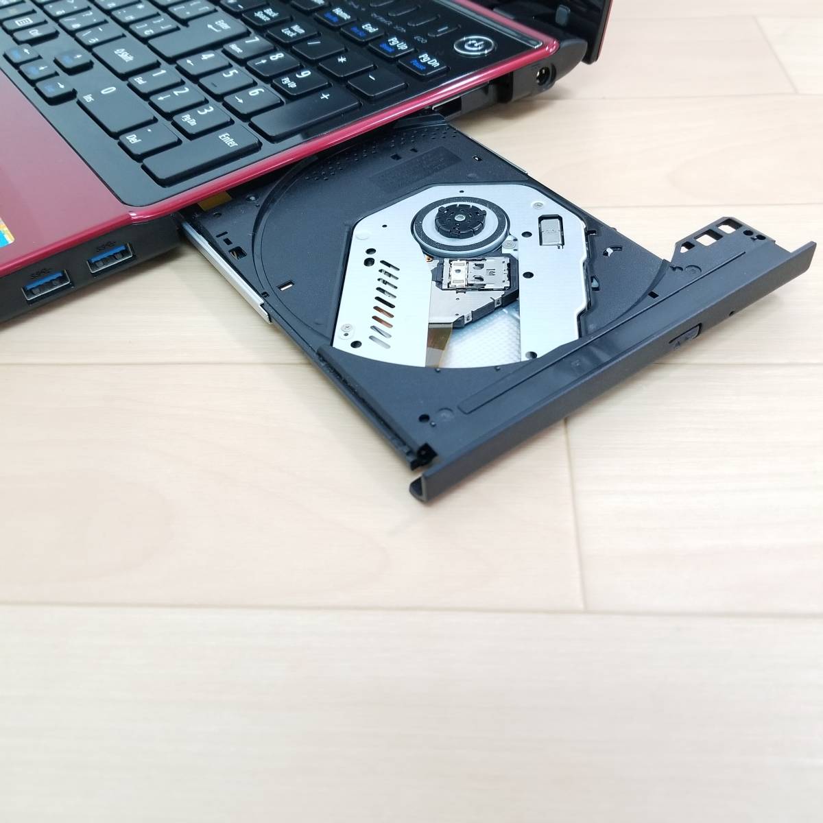☆美品☆HDD750GB/メモリ4GB/無線 Wi-Fi/Webカメラ/Office/Win11/高