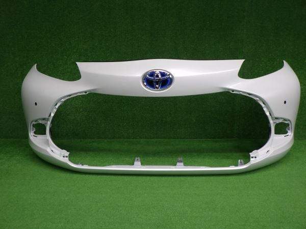 09201 アクア MXPK10/MXPK11/MXPK15/MXPK16 フロントバンパー 未使用品 新型アクア AQUA