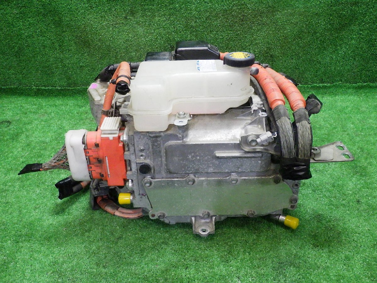 トヨタ エスティマ AHR20 ハイブリッドインバーター HV用 G92A0-28010 G92A0-28010 G92A0-28011 走行済み