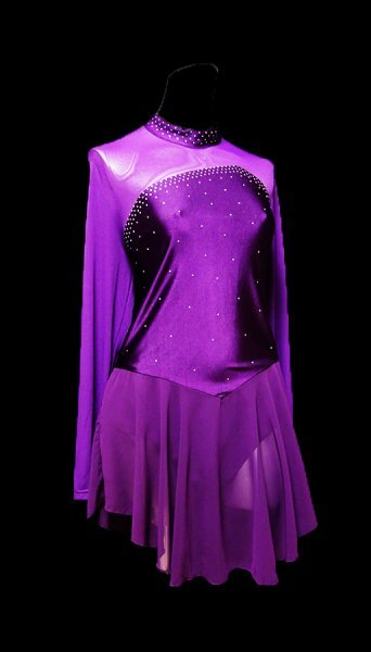 フィギュアスケート 衣装の値段と価格推移は？｜156件の売買情報を集計 ...