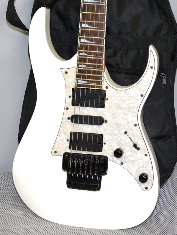 ○ソフトケース付属♪定番モデル♪アイバニーズ Ibanez RG series RG