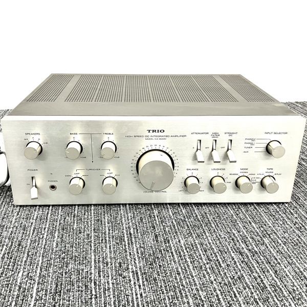 D020-W2-37 TRIO トリオ（現KENWOOD ケンウッド）プリメインアンプ KA-8300 通電確認済み ①