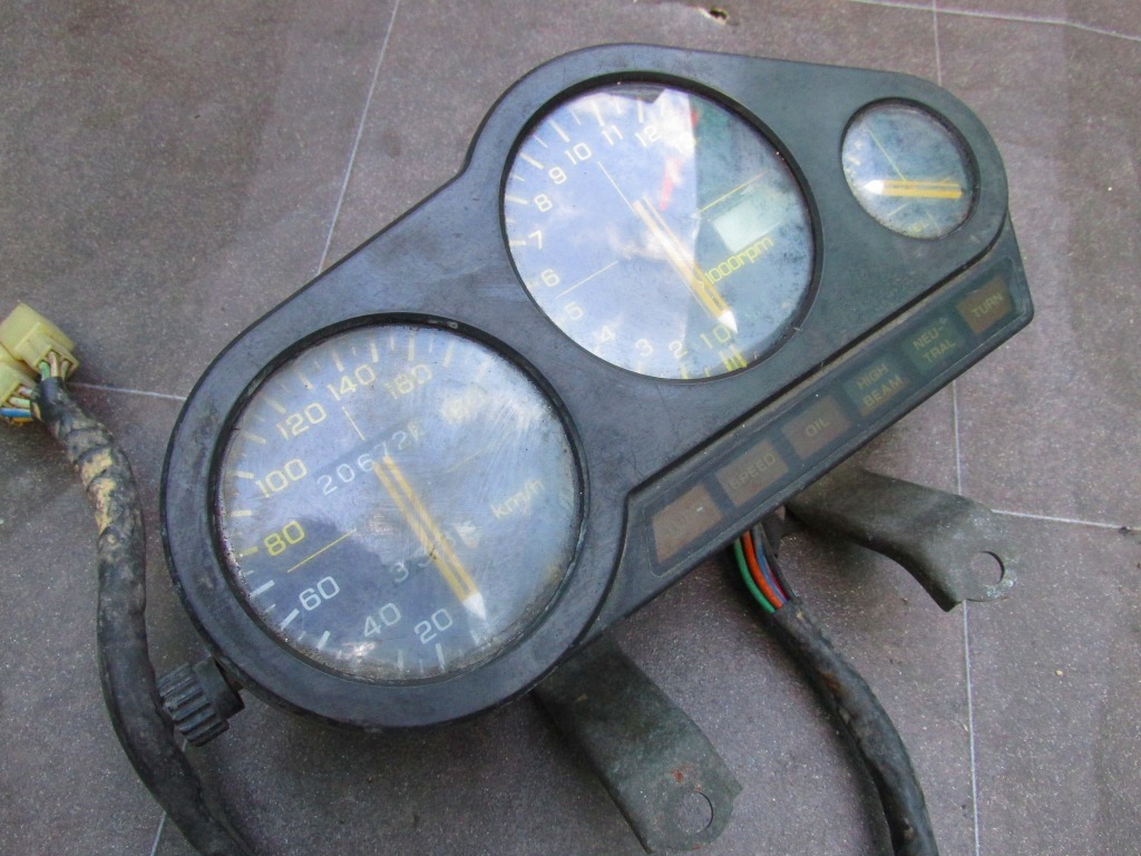 ホンダ純正 CBR400F用 メーターAssy 当時物❗️ ホンダ純正 CBR400F用