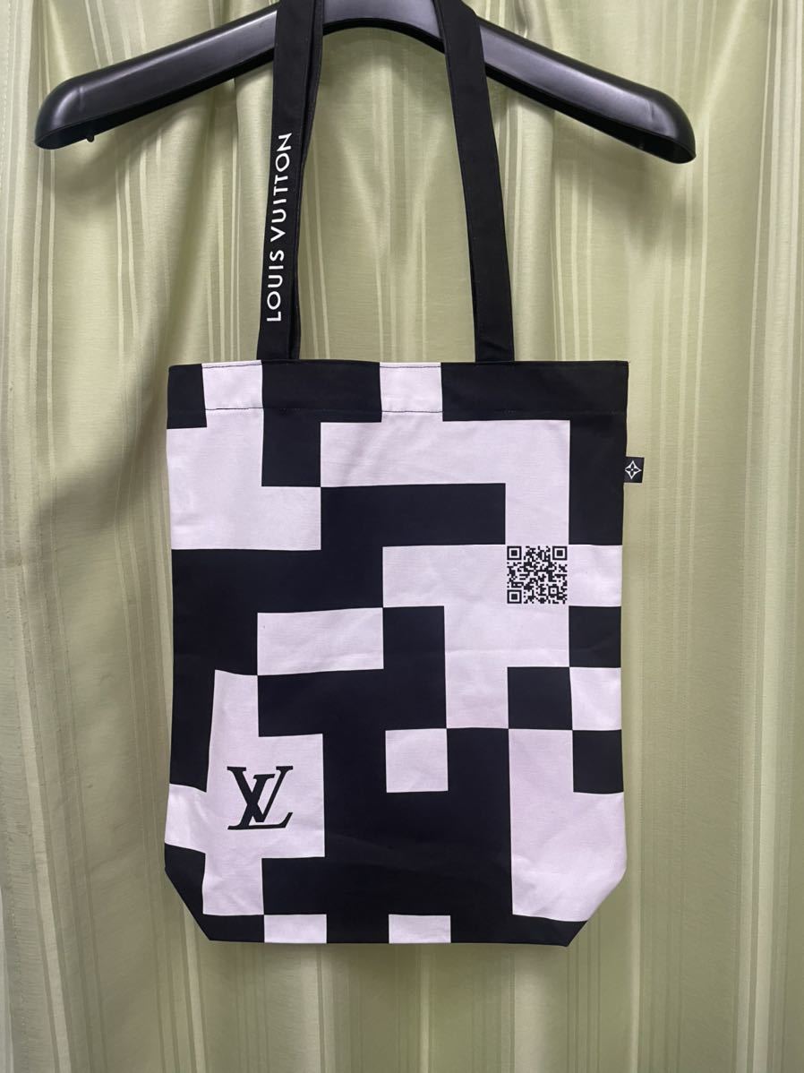 ルイ・ヴィトン160余年の歴史を巡る「SEE LV」展が話題沸騰中