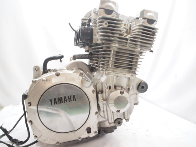XJR1300エンジン P501E シリンダー ピストン クランクケース ベースに是非RP03J