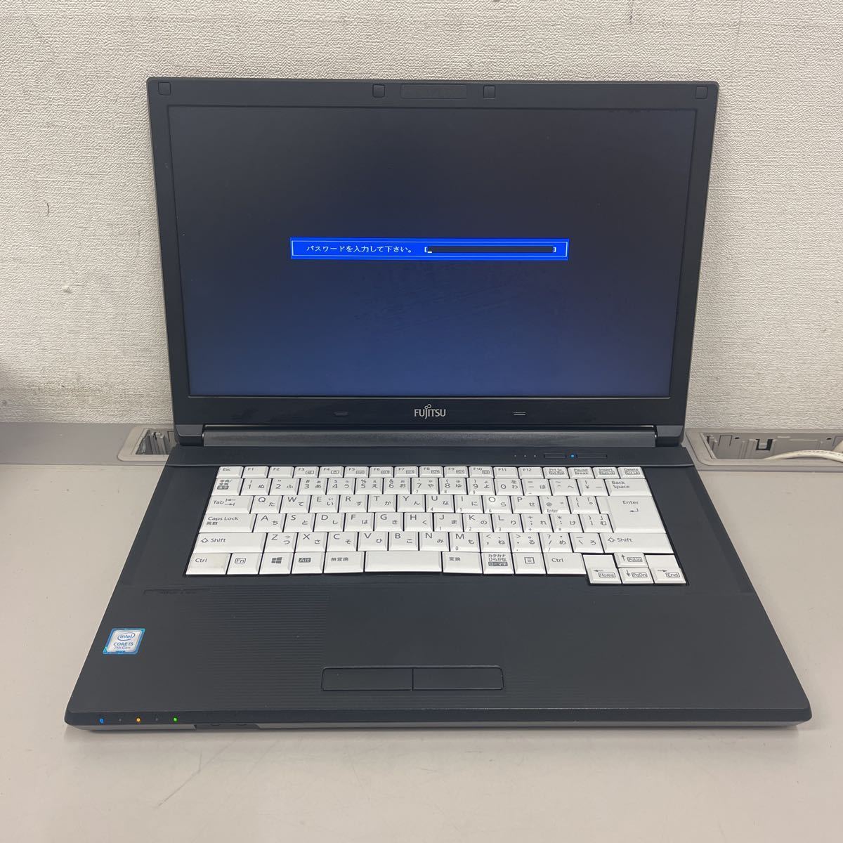D52 富士通LIFEBOOK A577/S FMVA26001 Core i5 第7世代 4GB A577⁄S