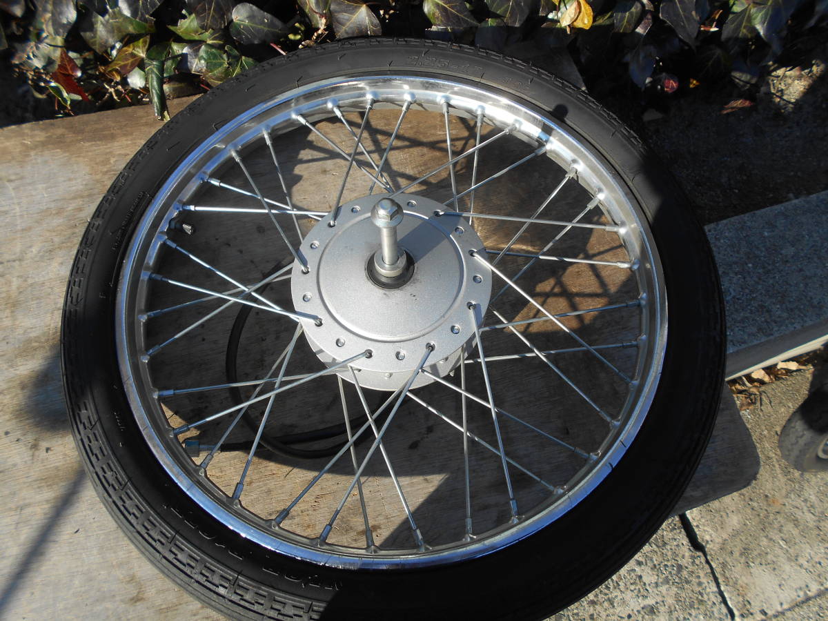 ホンダ スーパーカブ50 AA04-1012 純正フロントホイール タイヤ