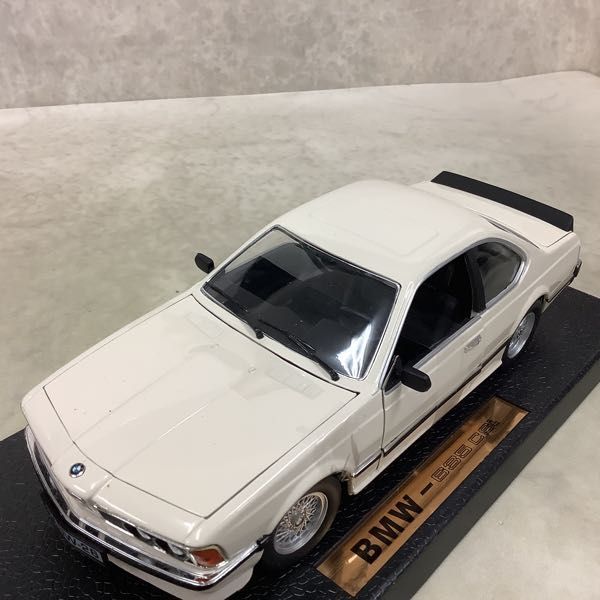 1円〜 ミニチャンプス 他 1/18 トヨタ TF102 #24、BMW 635CSi