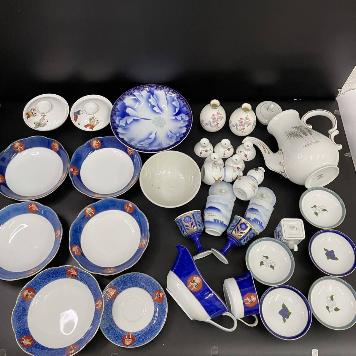 深川製磁 酒器/皿/湯呑み/鉢 香蘭社 茶碗／酒器 大量まとめ 中古品