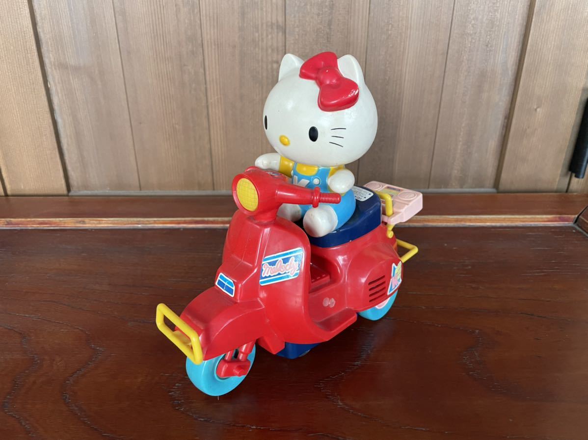 ジャンク】 昭和レトロ 当時物 キティちゃんのメロディスクーター 