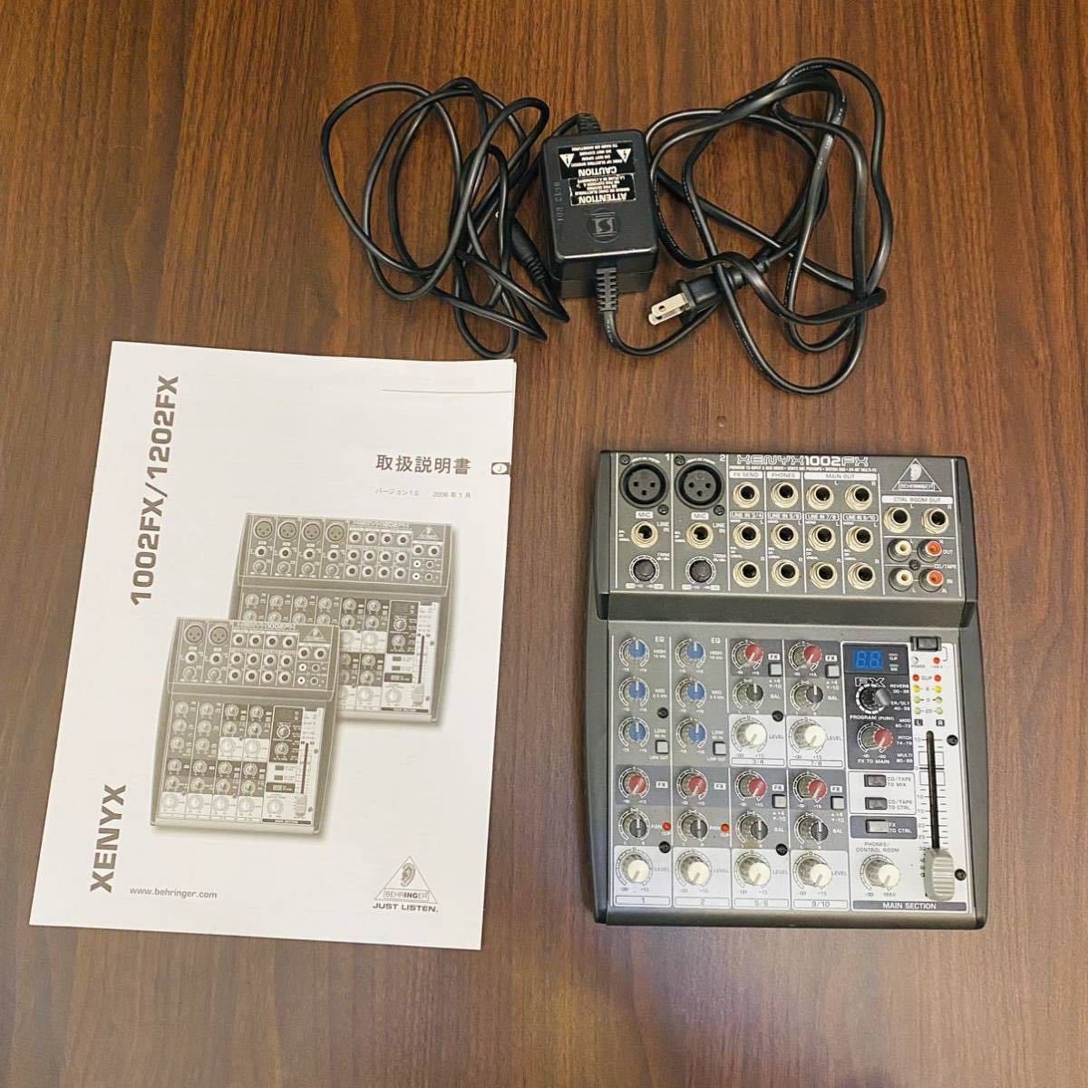 ★送料無料★ BEHRINGER（ベリンガー）コンパクトミキサー XENYX1002FXエフェクター内蔵