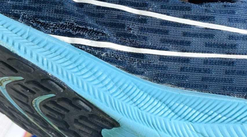 衝撃プライス！『最強の1足！』アスリート待望モデル！【NIKE/ナイキ ズームライバル フライ2】上質ランニングシューズ！紺白青/jp26cm！
