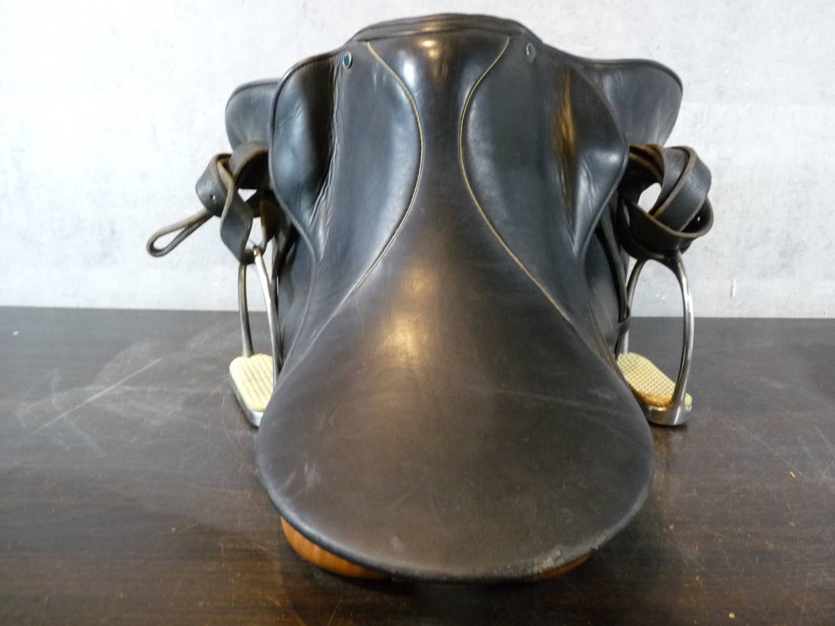 鞍 stubbenRomanus