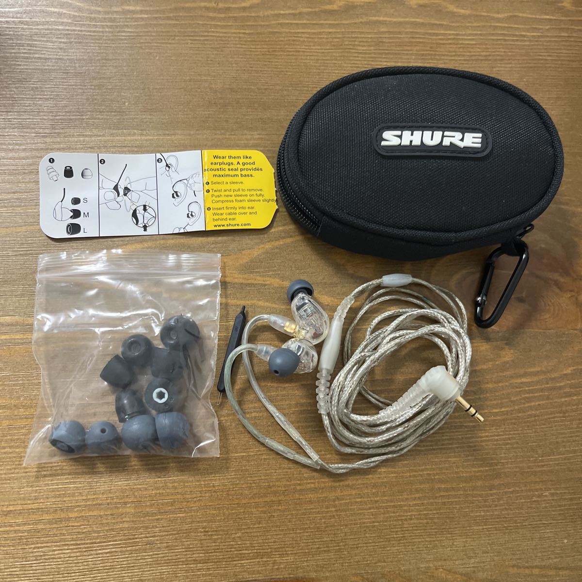 SHURE シュア 高遮音性イヤホン (有線タイプ) / SE215-CL-A クリア : カナル型 